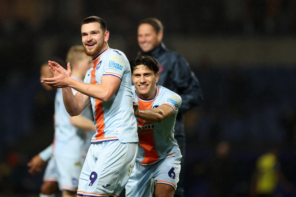 Gallery | Oxford United v Swansea City